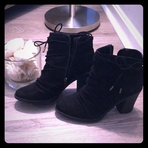 Zip up booties
